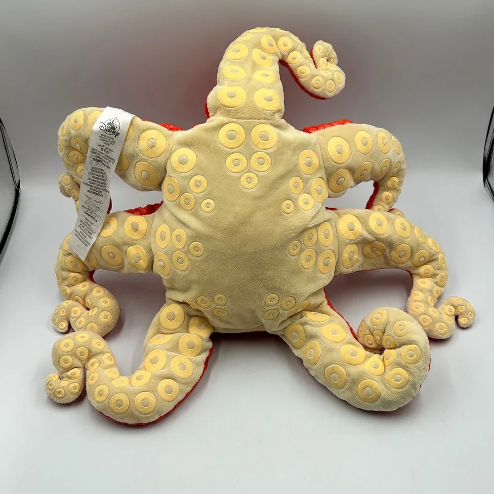 Disney Store Hank Octopus Plush Red Finding Dory Pixar EUC 9 Tall 16 Wide Inches